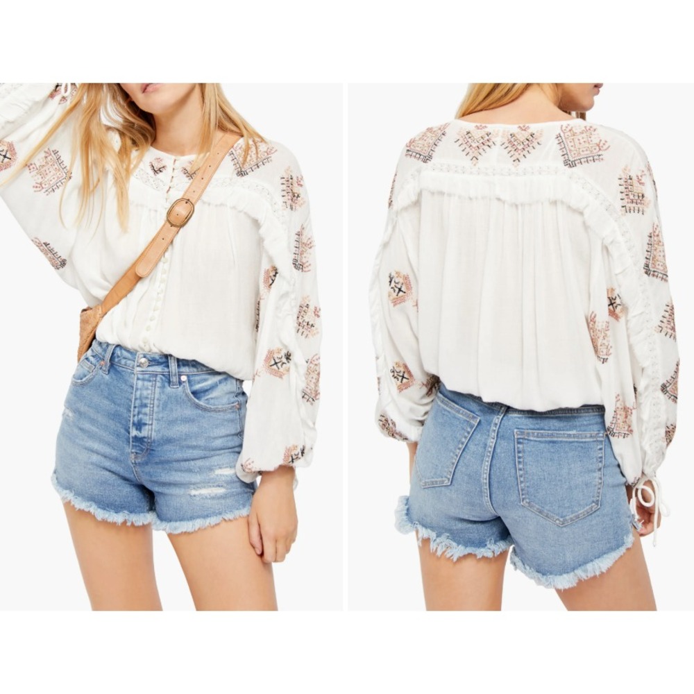 $7 sale/ everything $7/ 
Free People White Peasant Blouse with Pink & Tan
